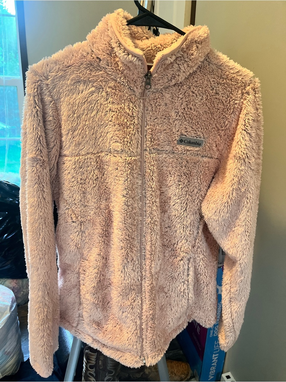 Columbia Women’s Light Pink Plush Full-Zip Puffer Jacket